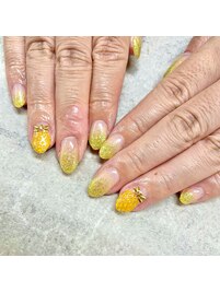 夏ネイル2021【パイナップル】