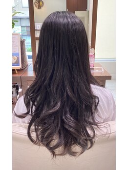 スキンケアエヌラボ(Skin Care N-Labo)/仕上げに巻き髪も出来ます