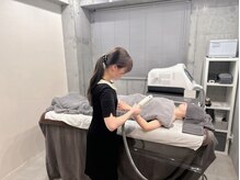 アム バイ オーキッド 代々木公園(UM by ORCHID)/ニキビ改善・シミ改善・毛穴