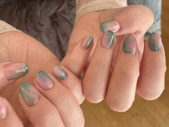 キーバイマグ(KYE by Mag)の写真/シンプルだからこそ技術力が光る♪爪の形にこだわり自爪を労わりながら指先を綺麗に見せてくれるのも魅力♪