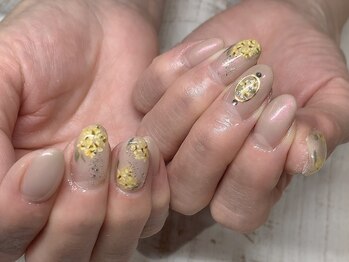 カラーズ(colors.)/ベージュ×ミモザ。