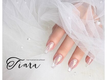 ティアラ(Tiara)の写真