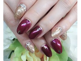 ミラーボルドーネイル