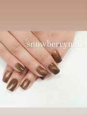 Snowberry Nails―スノーベリーネイルズ(ネイリスト)
