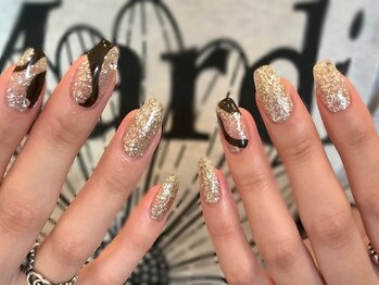 リッシュ(RICHE)/キラキララメネイル