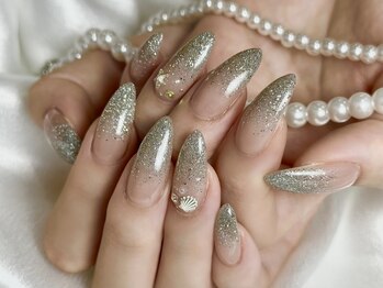 オーサムネイル(Awesome Nail)の写真/【センス×技術力に自信】大人カワイイ★シンプルネイルも大人気◎繊細なデザインもAwesome Nailにお任せ♪
