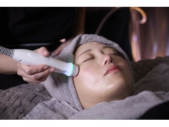 ルネア 難波(Lunea)/フェイシャル【ルネア】