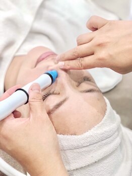 カピリナスパ(Ka.Pilina Spa)の写真/【ハイドロ毛穴洗浄】トルネード水素水流＆吸引で毛穴レス★韓国4冠受賞セラピール！ハリ艶ある透明肌へ◎