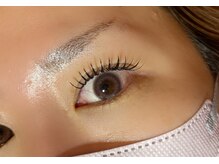 ダズリングビー(Dazzling B)/束感まつ毛♪