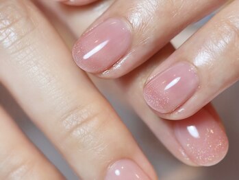 ネイルズ バイ ユイ 外苑前(Nails by Yui)/ブライダルに◎ふんわりラメグラ