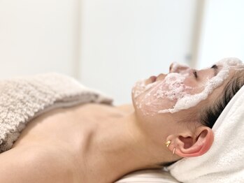 ピブ(PIBU)の写真/【毛穴トラブルに最適なフェイシャル施術をご案内】メンズも大歓迎！豊富な実績×高技術で高いリピート率★