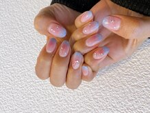 モグネイル(Mogunail)/チーク　グラデーションネイル