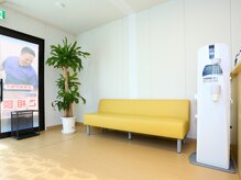 ひがし接骨院の雰囲気（待合スペース【つくば/骨盤矯正/腰痛/整体/マッサージ/肩こり】）