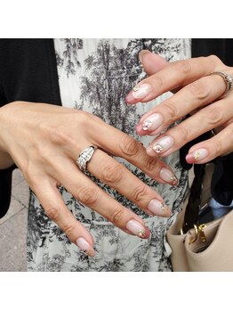 ヒルズ 原宿(Hills Harajuku)/フレンチネイル