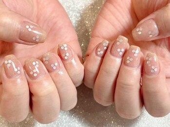 キャッツアイ東京 新宿店(Cat's eye TOKYO)/ホロ花ネイル