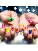アヤネイルズ アンド アイラッシュ(AYA NAILZ.＆Eyelash)/100mins アートコース♪