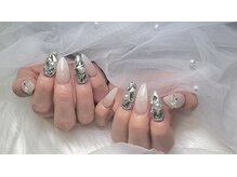 ラティエンヌ(Latienne)/