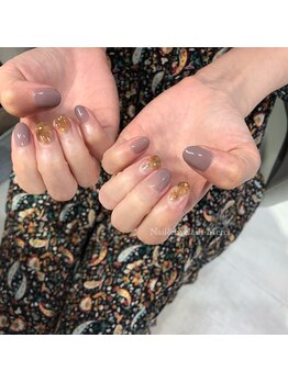 メルシー(Merci)/秋カラーネイル