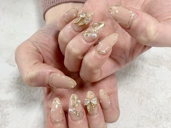 デイジーネイル(Daisy nail)の写真/【サンプル/カラー100種類以上♪】新しくOPENしたキレイなサロンで施術中も心地よくお過ごしいただけます♪