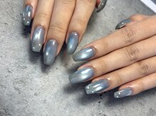 ネイルズピクシー ルヴィルーム(Nail's pixie REVI room)/マグネットネイル