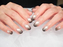 グラシアス(Gracias)/うるうるマグ黒カラーグラデ