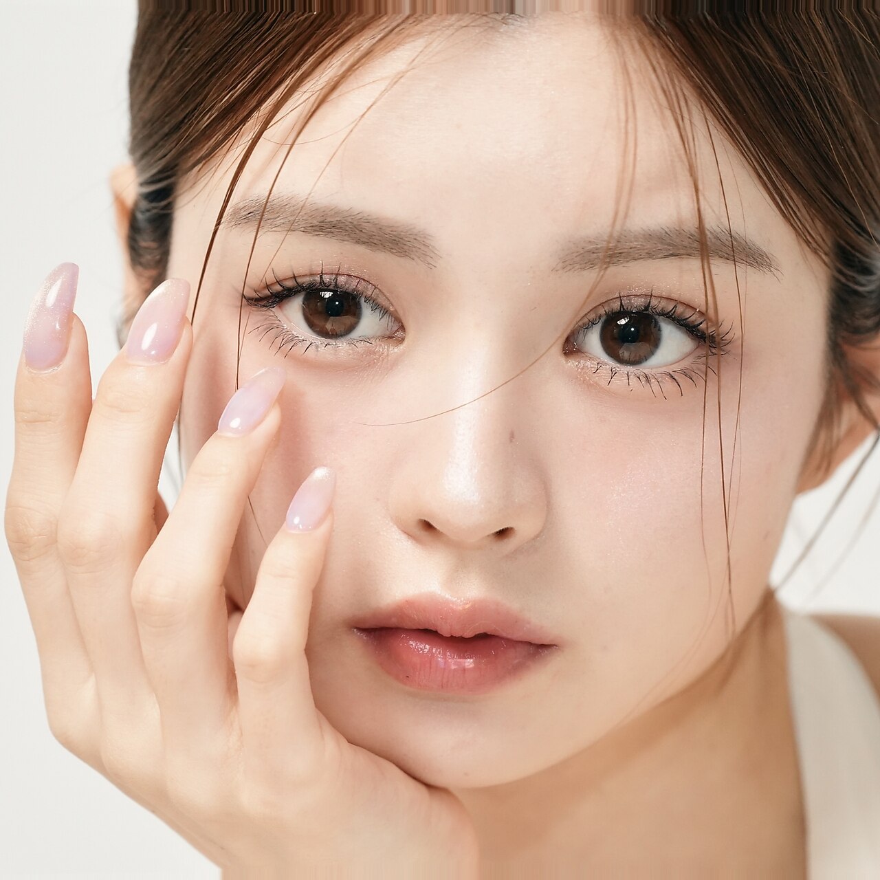 《人気No2》選べる韓国ロッド♪韓国式ノーグルーまつげパーマ(上)+美容液ケア