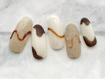 ターラ(Tara)/ニュアンスオータムネイル