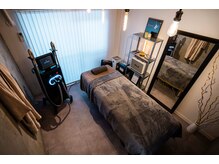 アトリウム オム 恵比寿店(ATRIUM HOMME)/完全個室のプライベート空間