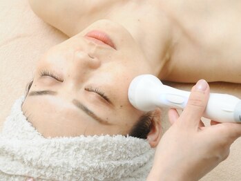 チェンシル(CHENSIL)/ホウレイ線・たるみ改善!