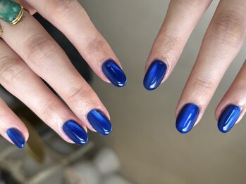 フィルイン宝石の奥行きネイル