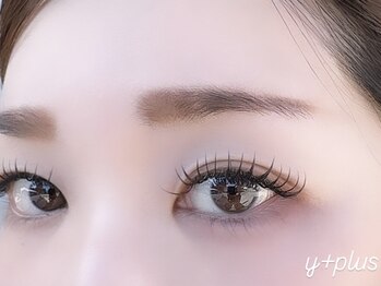 ワイプラス(Y + plus)の写真/【マツエク、まつ毛パーマデビューの方】ぜひ当店へ!ナチュラル派も束感パッチリ派も、トレンドまつげに♪