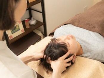 ハピネス(Happiness)の写真/【寝落ち者続出】頭は軽くスッキリ爽快!目はパッチリ大きく開き視界クリア!リフトアップやストレス解消も◎