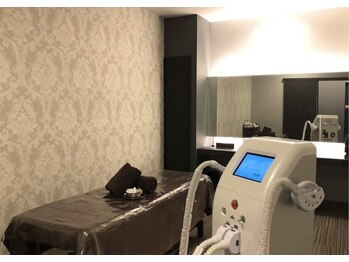 癒し処ほっこり 段原店/中から隣のエステに行けます