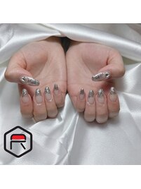 ビジュー2つ付きラメグラ