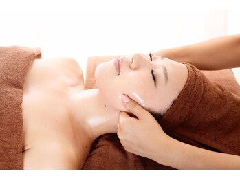 ハワイアンフォレストスパ 高崎井野店(ハワイアンフォレストSpa)/ロミロミアロマフェイシャル