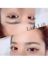 ベラルーナ 那覇おもろまち店(Bella Luna)/上下ラッシュリフト