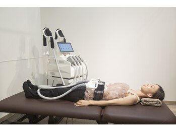 からだサポート美容整体院 小倉店/寝てるだけで痩せる最新マシン！