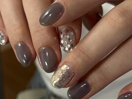 シンプルスモーキーネイル