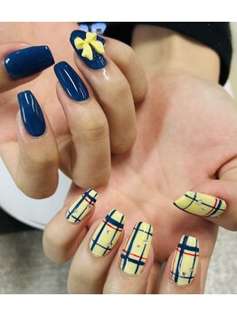 サララ(SALALA)/デザインネイル♪