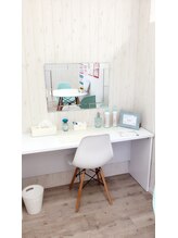 シュクレ 四日市店/★メイクスペース完備★