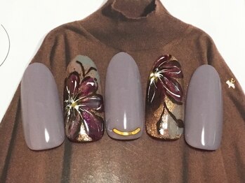 お気軽ビューティエーヴィヒ(Ewig)/1月キャンペーンネイル♪