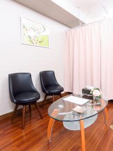 オレンジ整体/待合スペース