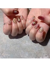 アティックネイルアトリエ(attic nail atelier)/アシメネイル★