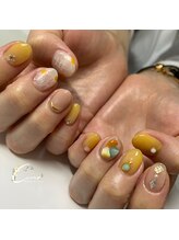 キュア(Cure)/フラワーネイル