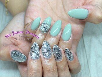 アン ジョーヌドラゴ/【自爪ネイル】アシメネイル