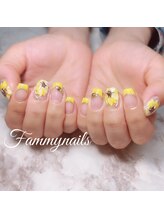 ファミーネイルズ(Fammy nails)/つけ放題