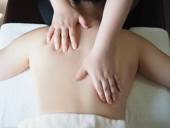 サロン ド アルム(salon de alm)/リンパマッサージお任せください