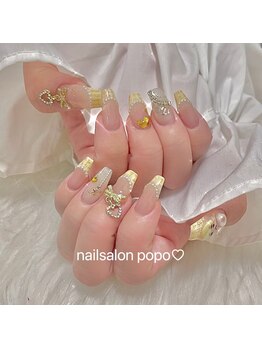 イニシャル付き推し活ネイル◎