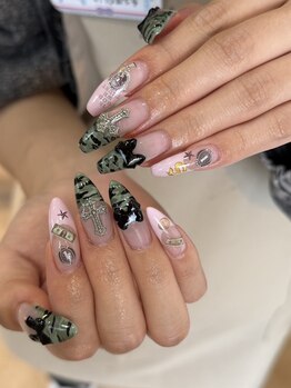 ネイルズキュー(NAILS CUE)/時間制120分オーダーデザイン