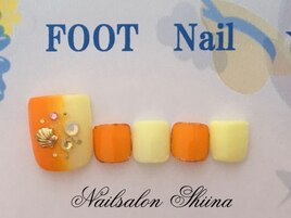 フットネイル8000円